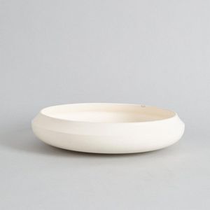 A large hand-potted Crown Lynn shallow bowl, stamped to base&hellip;