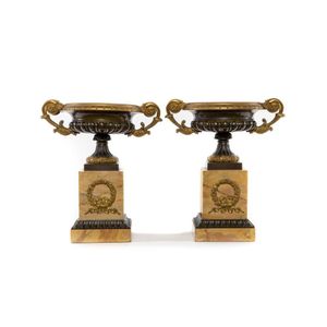 An oustanding pair of neo-classical Sienna marble, bronze and…