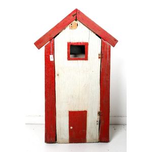 Pine dolls house three fruit box construction, single door…