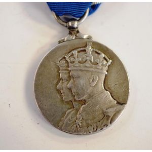 George VI & Queen Mary 1937 Coronation medal in silver