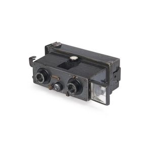 Negretti & Zambra (England): A Verascope stereo camera with…