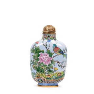 Collection of ancient Chinese glass snuff bottles hand-painted flowers and birds pattern