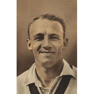 1936 Amalgamated Press 'Australian & English Cricketers…