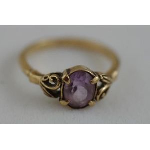 9ct Gold Amethyst Ring with Elegant Scrollwork - Rings - Jewellery