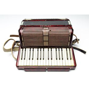 Vintage accordion - price guide and values