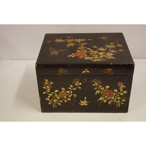 Chinese Black Lacquer Box with Gilt Bamboo Decoration - Zother - Oriental