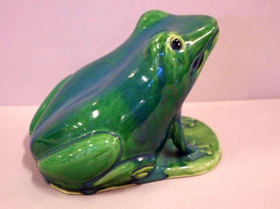 Unmarked Large Bendigo Pottery Frog - 13.5cm High - Bendigo Pottery ...