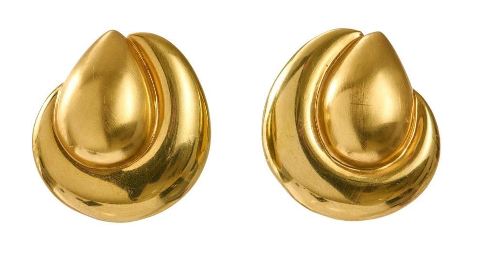 18ct Gold Domed Shell Earrings - Earrings - Jewellery