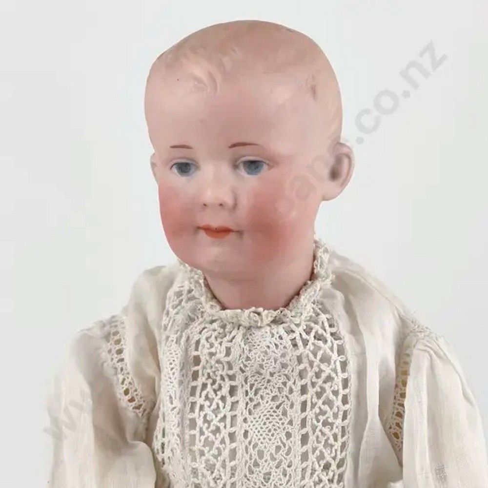 Ancienne poupée allemande bisque Doll A & M Armand Marseille