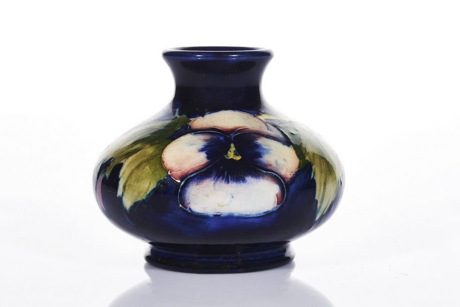Moorcroft Pansy Vase, 1935 - Moorcroft - Ceramics