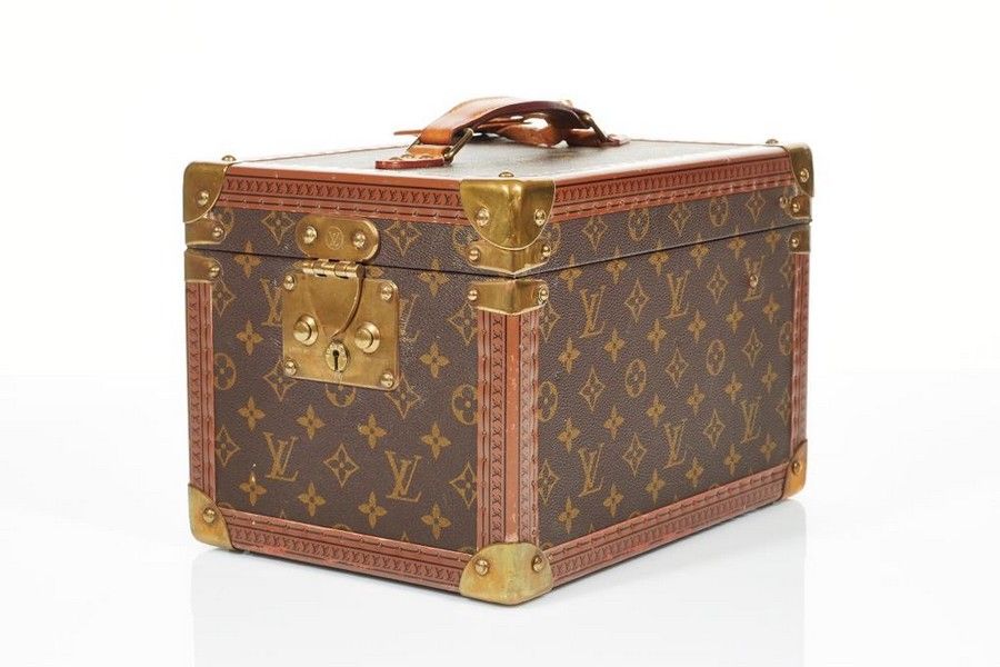 Louis Vuitton Boite Flacons Vanity Case Trunk Monogram Logo Cosmetic Bag  M21828