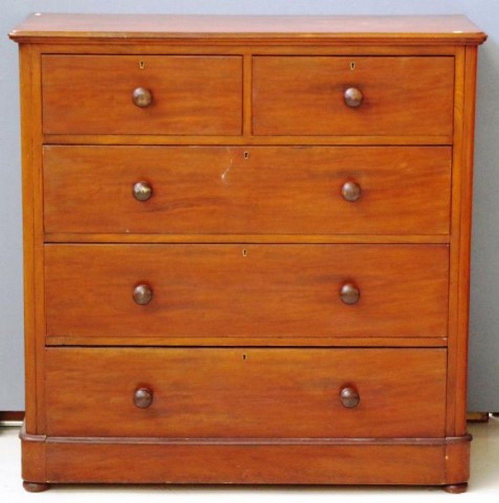 Mahogany Chest Of Drawers 2 Short 3 Long Chests Of Drawers Furniture