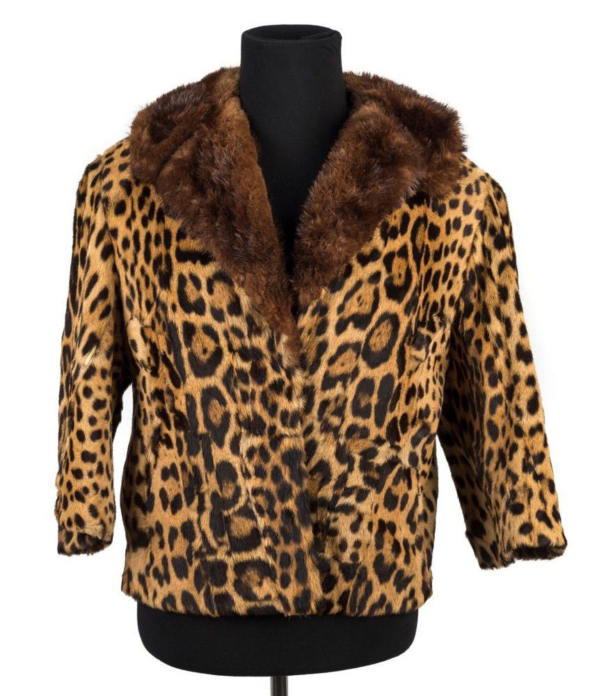 Vintage Leopard Fur Lapel Jacket - Furs - Costume & Dressing Accessories