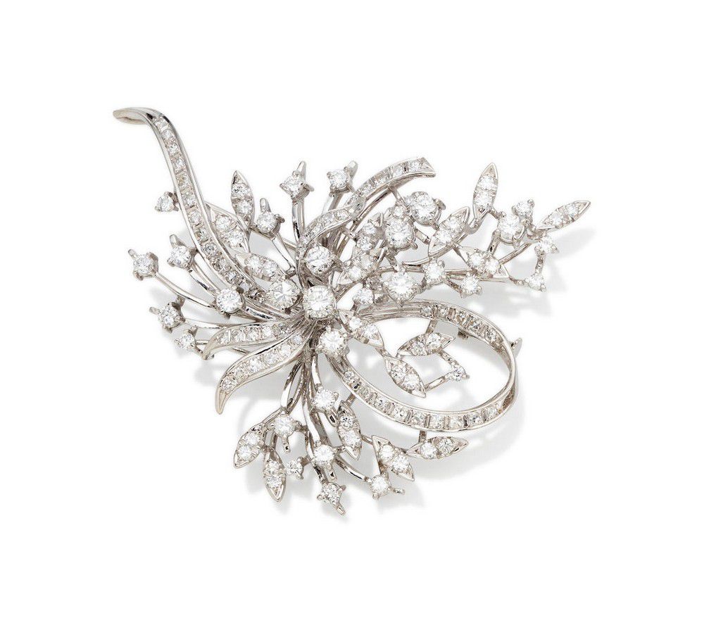 Foliate Diamond Brooch in 18ct White Gold - Brooches - Jewellery