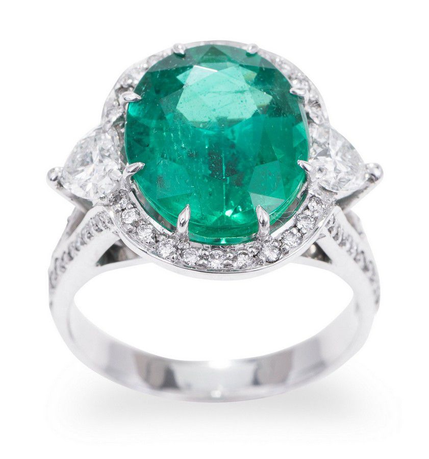 Zambian Emerald and Diamond Ring in 18ct White Gold - Rings - Jewellery