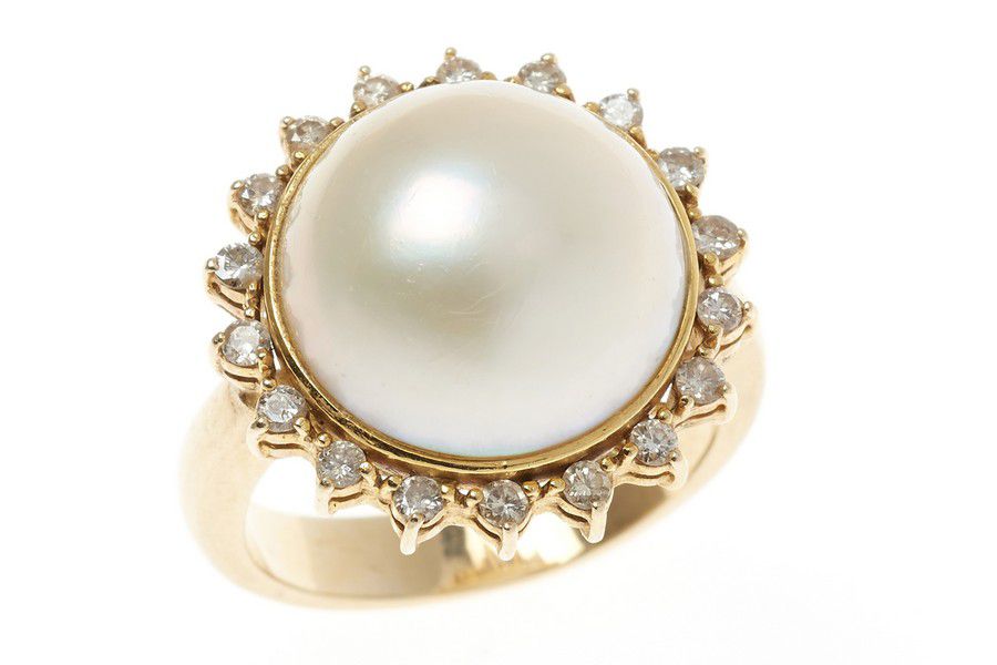 14ct Gold Mabe Pearl & Diamond Ring, Size Q - Rings - Jewellery