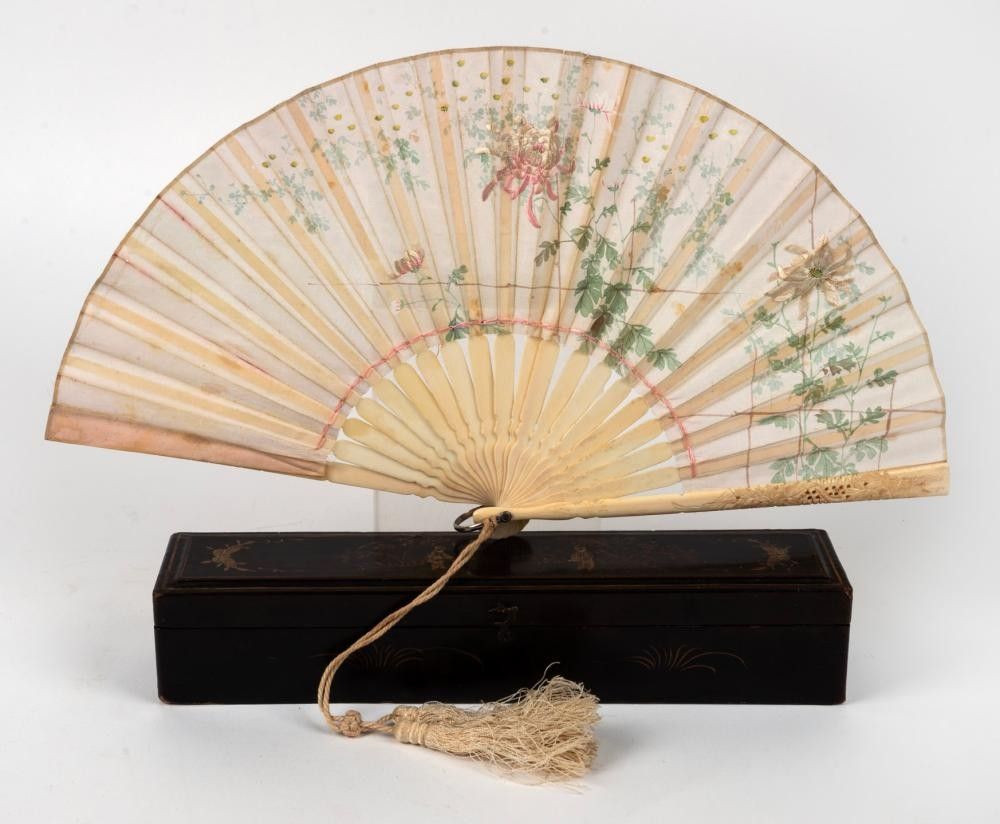 Ivory Fan 19th Century Chinese Carved Ivory Fan in Original Box - Ivory - Oriental