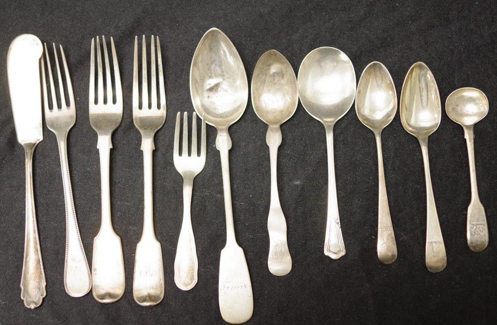 vintage-silver-cutlery-set-with-hallmarks-260g-total-flatware