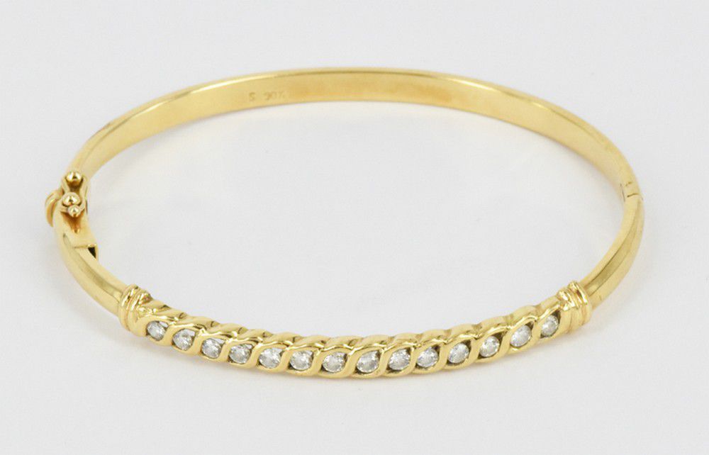 Diamond and Gold Bracelet with 14 Brilliant Cut Diamonds - Bracelets ...