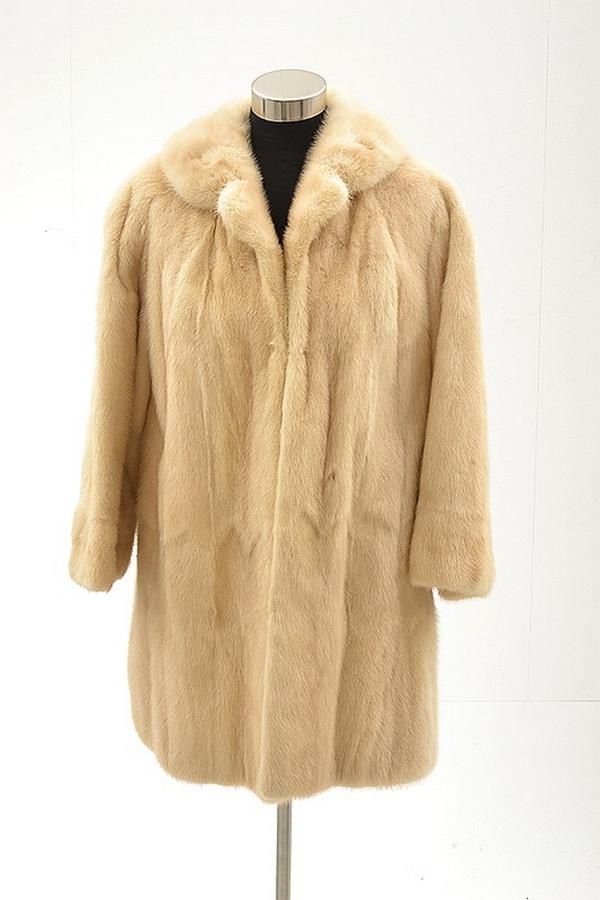 Blonde Mink Coat, Europe Fur Co., 84 cm length - Furs - Costume ...