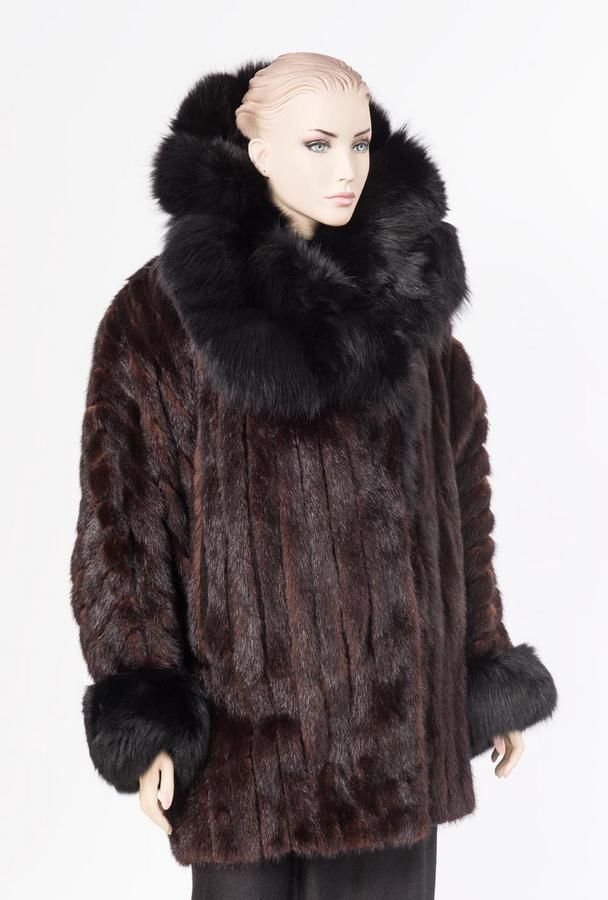 Lisal Melbourne Ranch Mink Coat with Fox Collar - Furs - Costume ...