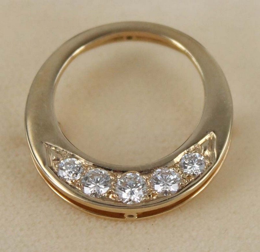 Modern Diamond Brooch in 18ct Gold - Brooches - Jewellery