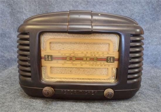 Astor Mickey Brown Bakelite Valve Radio - Missing Back - Radios ...
