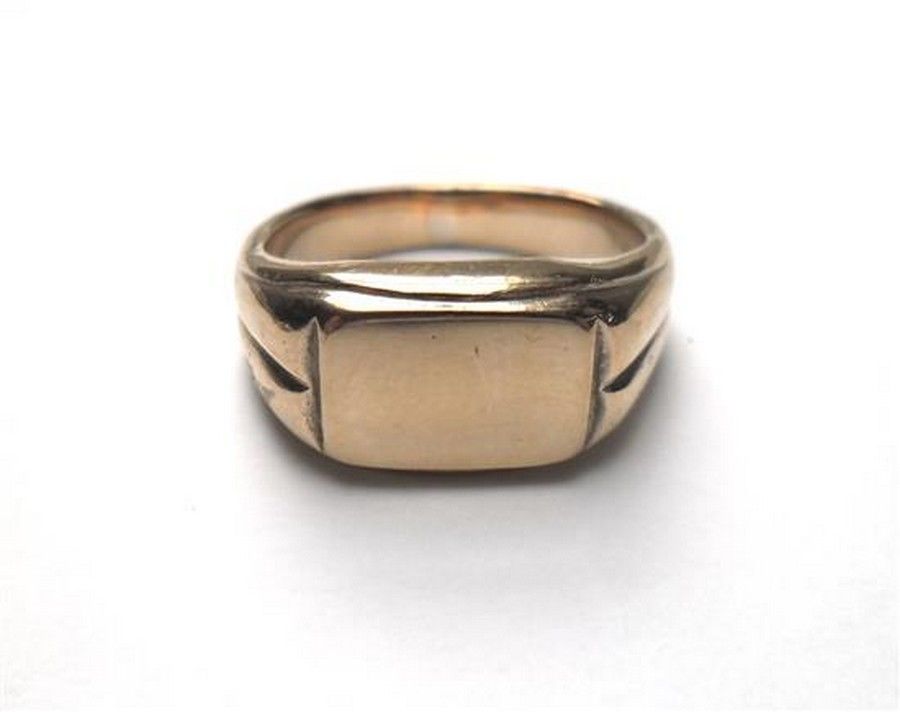 Rodd Australian 9ct Gold Signet Ring from Cavill Collection - Rings ...