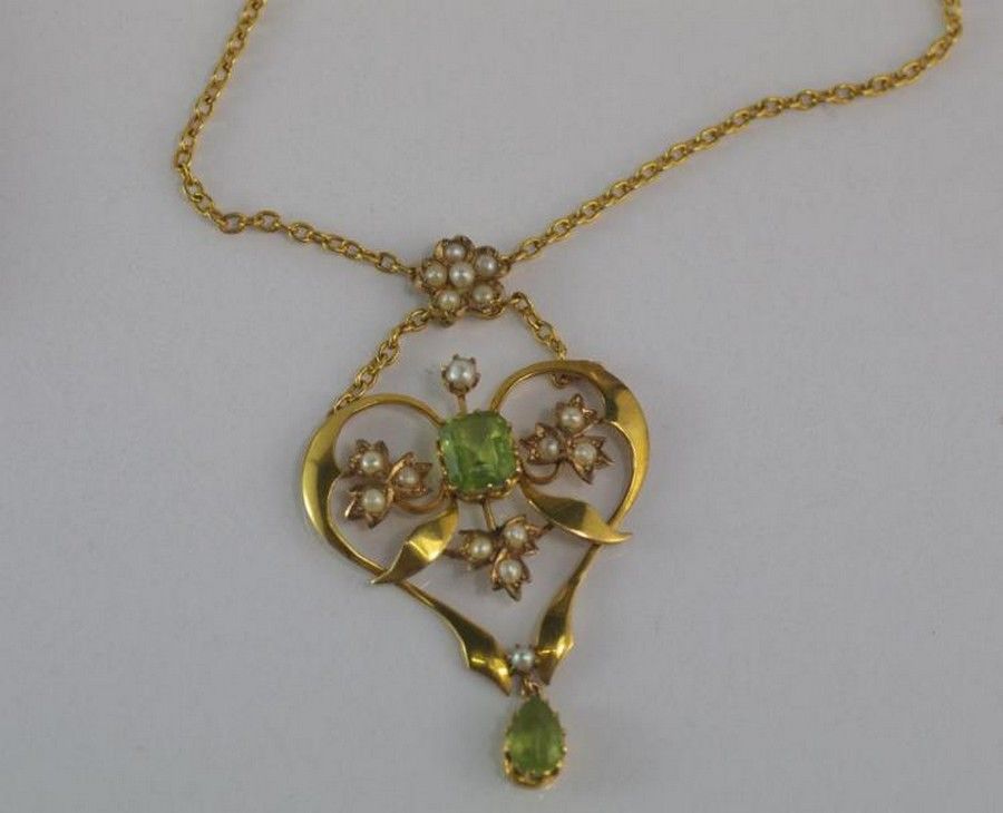 Edwardian 9ct gold peridot & pearl lavalier/pendant on 10ct… - Pendants ...