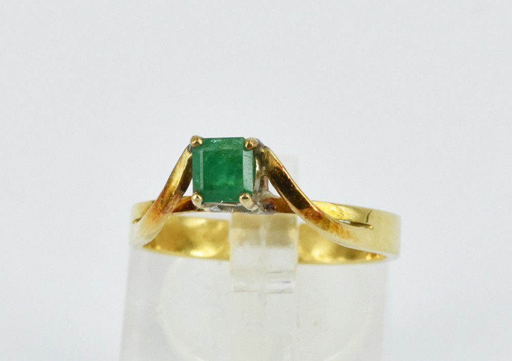 18ct Yellow Gold Square Cut Emerald Ring - Size N-O - Rings - Jewellery