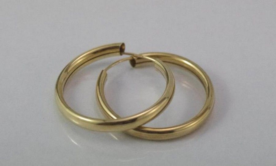 9ct gold hoop earrings approx 2.3 grams - Earrings - Jewellery