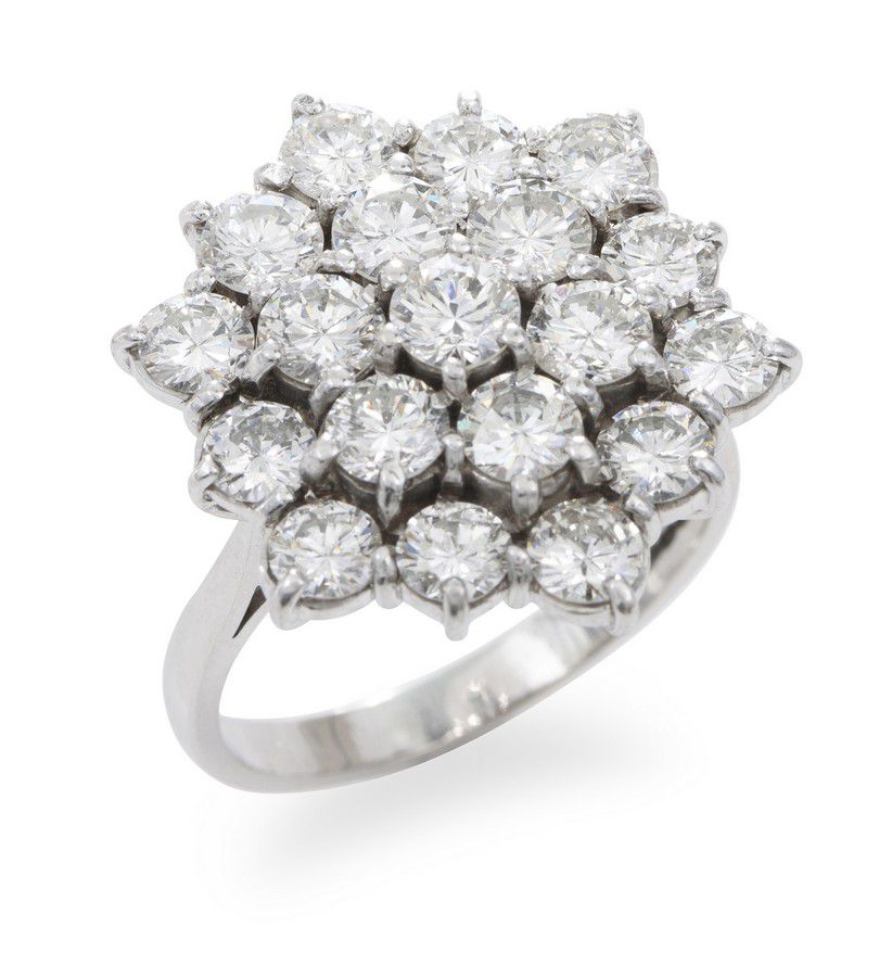 18ct White Gold Diamond Cluster Ring, 3.80cts - Rings - Jewellery