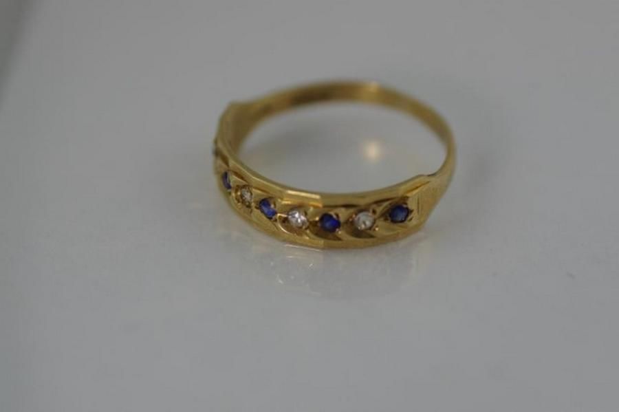 Hallmarked 9ct yellow gold stone set ring, approx 1.7 grams,… Rings