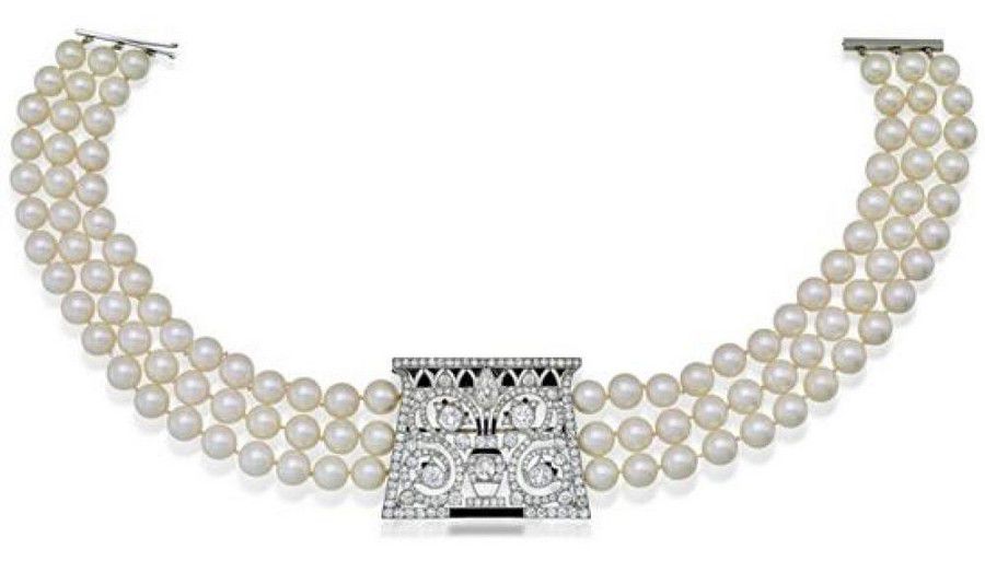 Van Cleef & Arpels Pearl Necklace with Cartier Lotus Pendant/Brooch ...