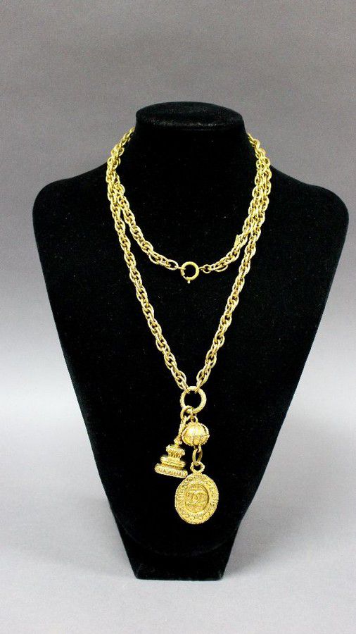 Chanel Vintage Double Chain Glass Pendant Necklace
