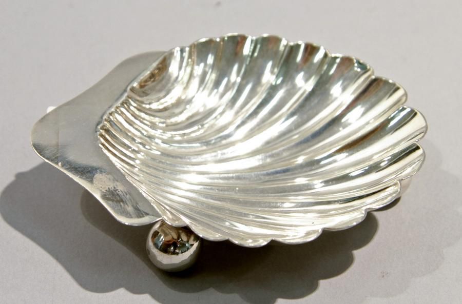 1909 London Sterling Silver Scallop Shell Dish - Bowls, Comports and ...