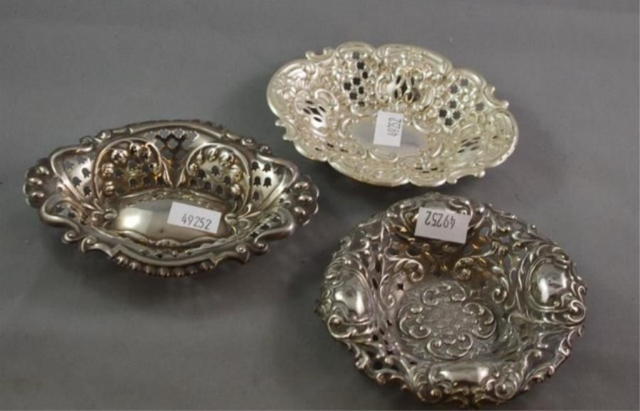 51g Of Silver Dishes Bowls Comports And Dishes Silver