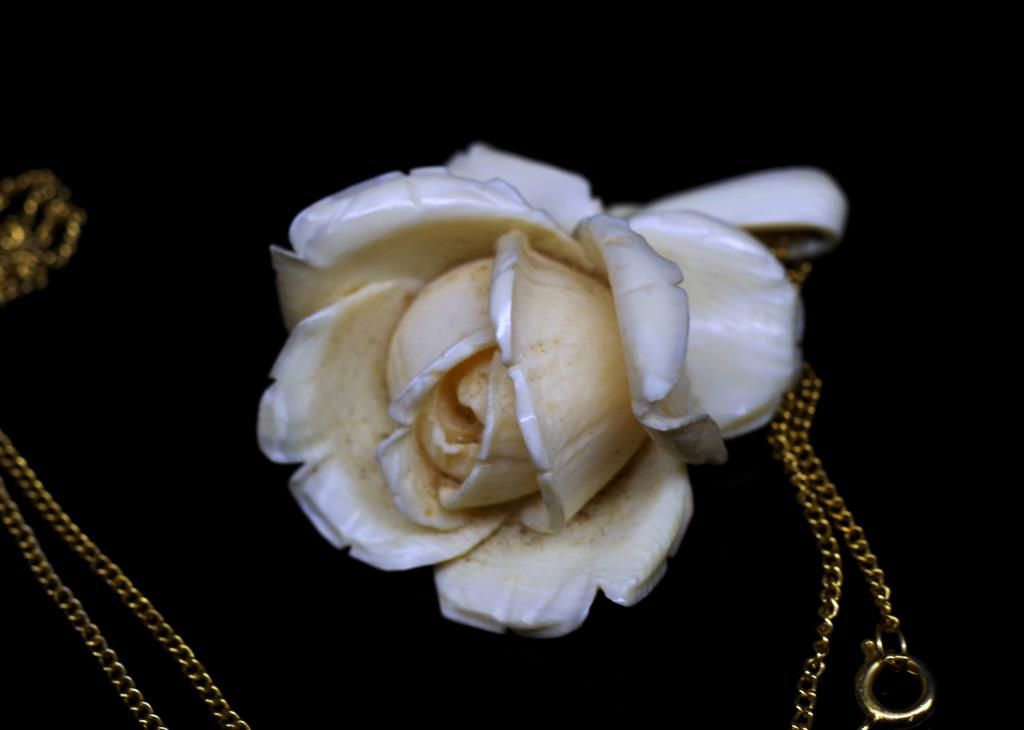 Carved Ivory Rose Pendant, 1950s - Pendants/Lockets - Jewellery