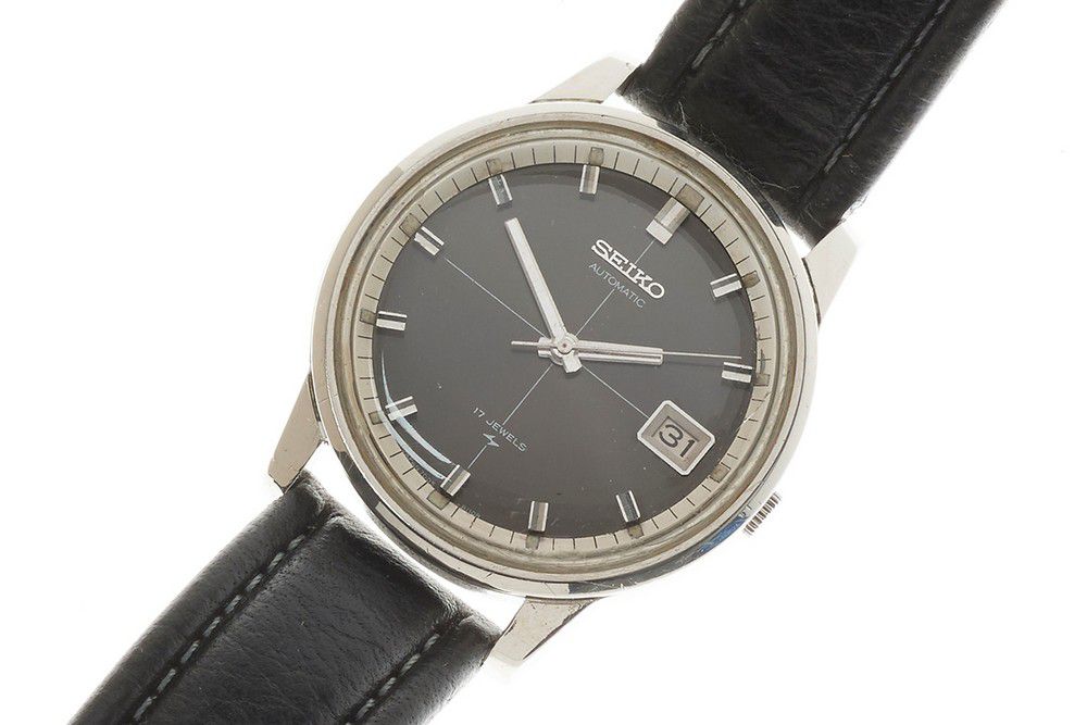 A vintage Seiko automatic wristwatch, ref: 7005-8022 in… - Watches - Wrist  - Horology (Clocks & watches)