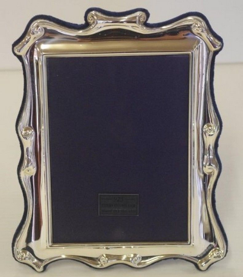 Sterling silver photo frame, stamped 925, in original box, 14.5