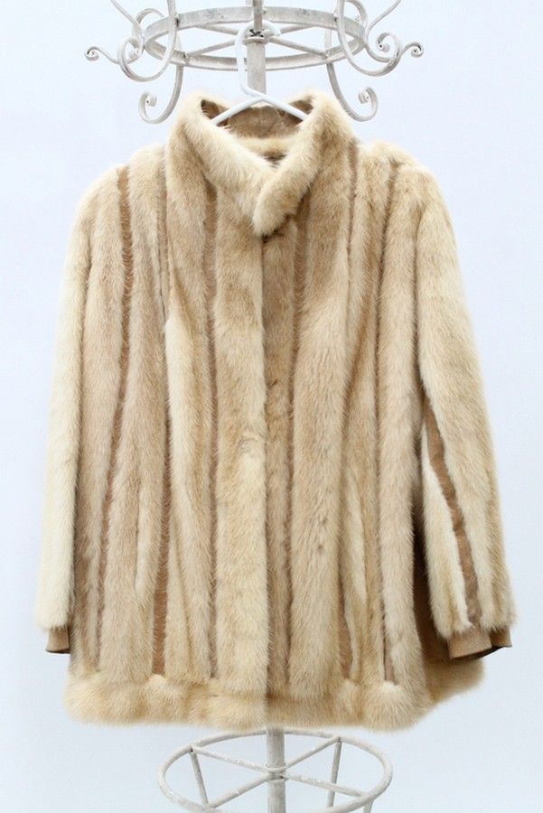 Beige Mink and Suede Jacket (75 cm Length) - Furs - Costume & Dressing ...