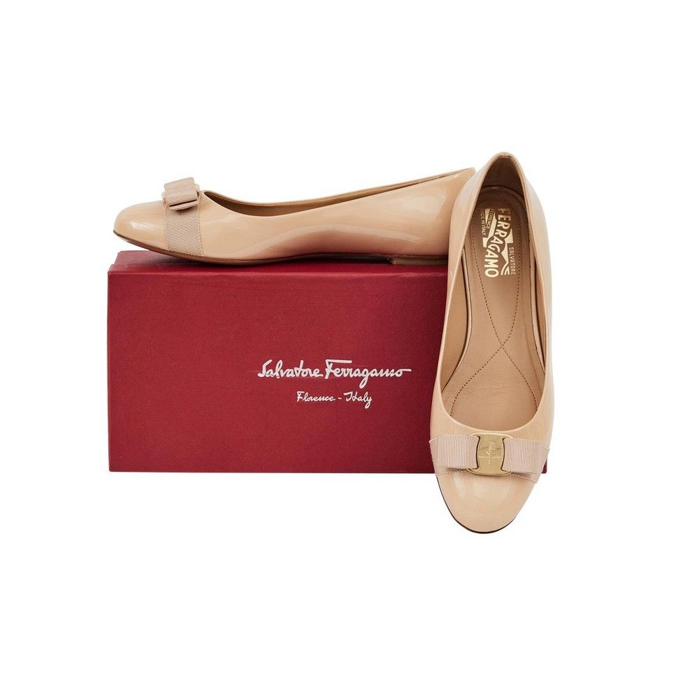 Salvatore Ferragamo Women Varina Ballet Flats
