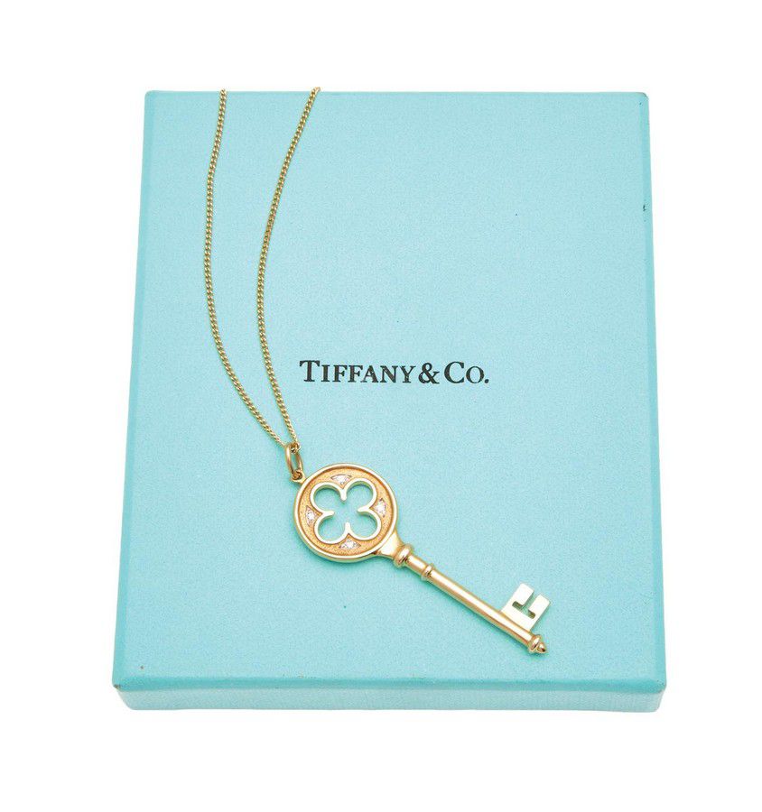 Tiffany Diamond Clover Key Pendant with Gold Chain - Pendants/Lockets ...