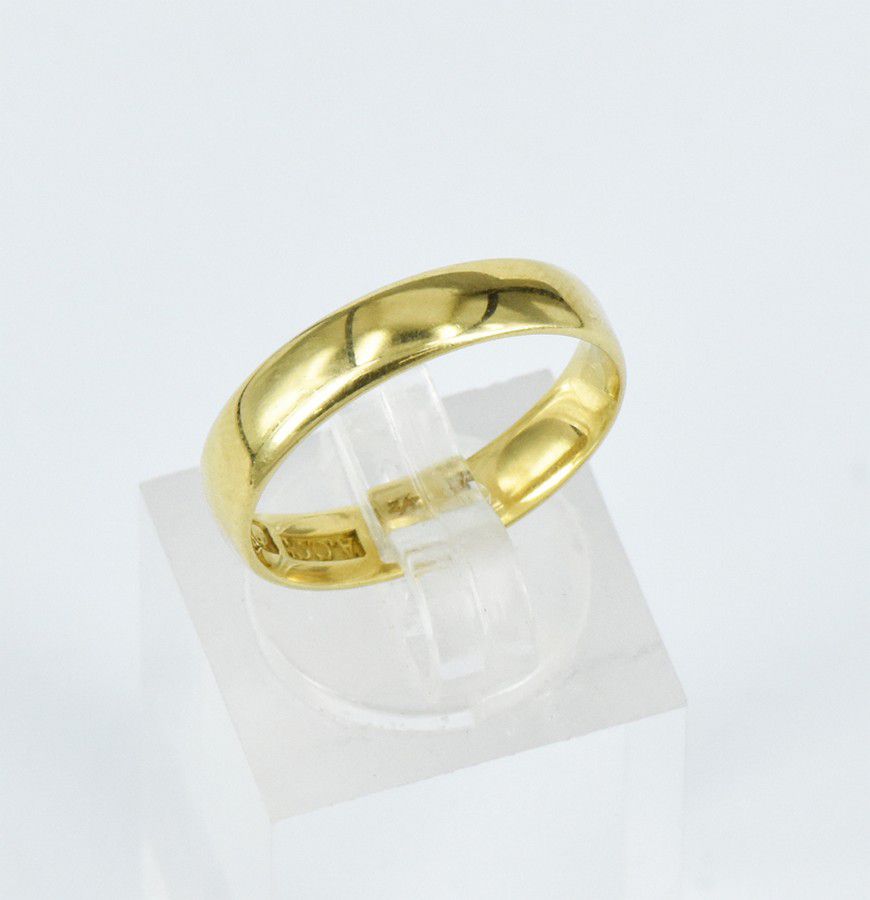 1919 Birmingham 18ct Yellow Gold Wedding Band, Size O - Rings - Jewellery