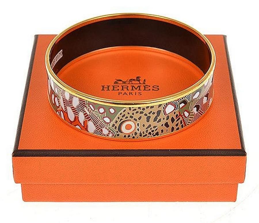 Hermes Enamel Bangle with Abstract Multi-Coloured Pattern - Bracelets ...