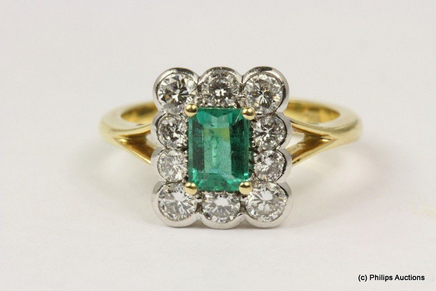 Emerald and Diamond Cluster Ring - Rings - Jewellery