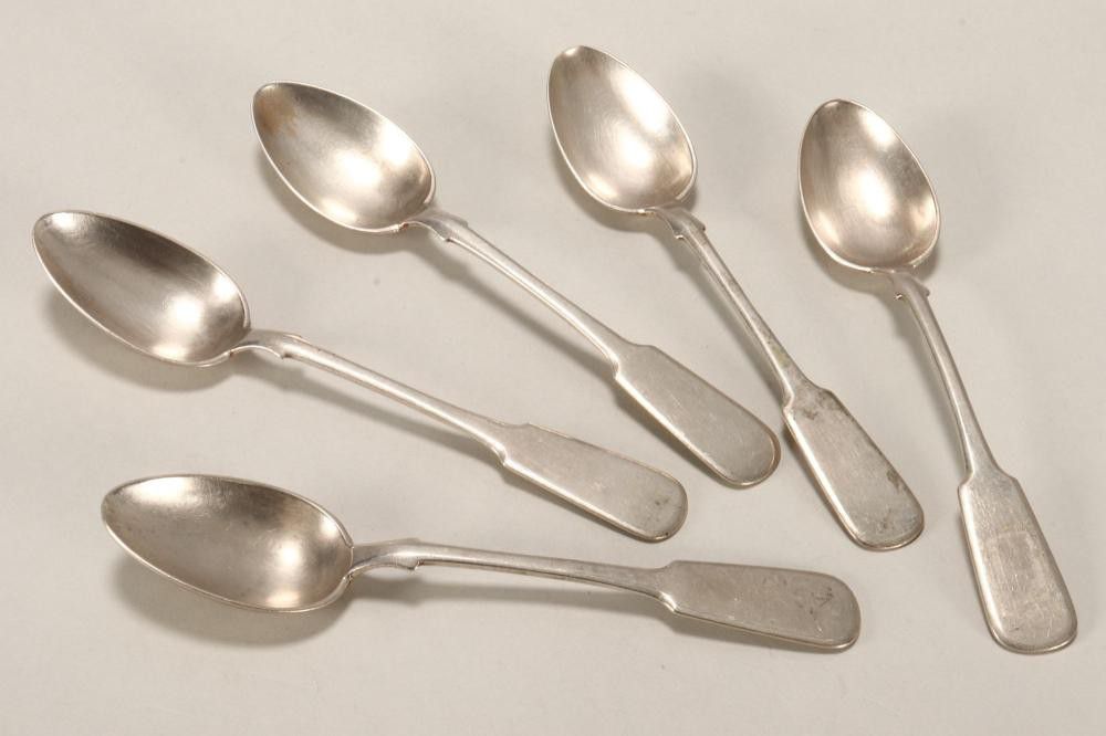 Russian Silver Teaspoons with Engraved Fiddle Pattern Decoration ...