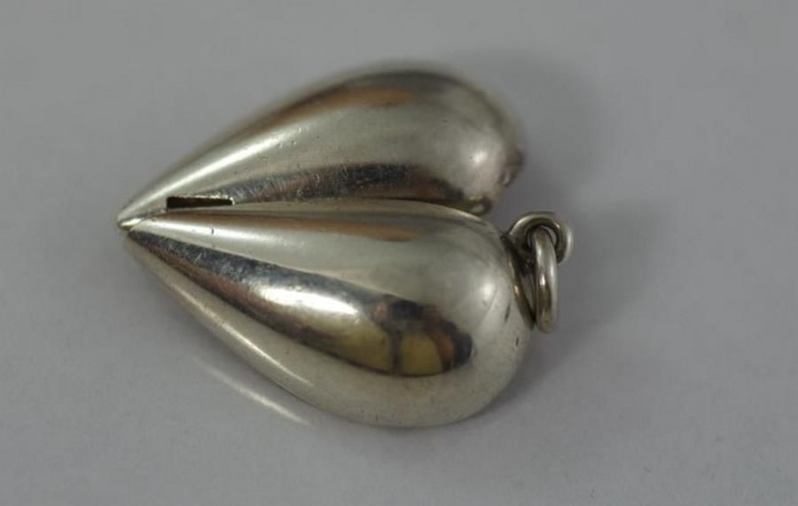 Georg Jensen Silver Heart Locket: Open or Closed Wearable - Pendants ...