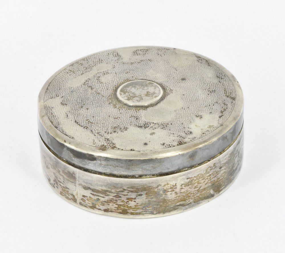 140g Sterling Silver Circular Trinket Box (9cm Diameter) - Boxes ...