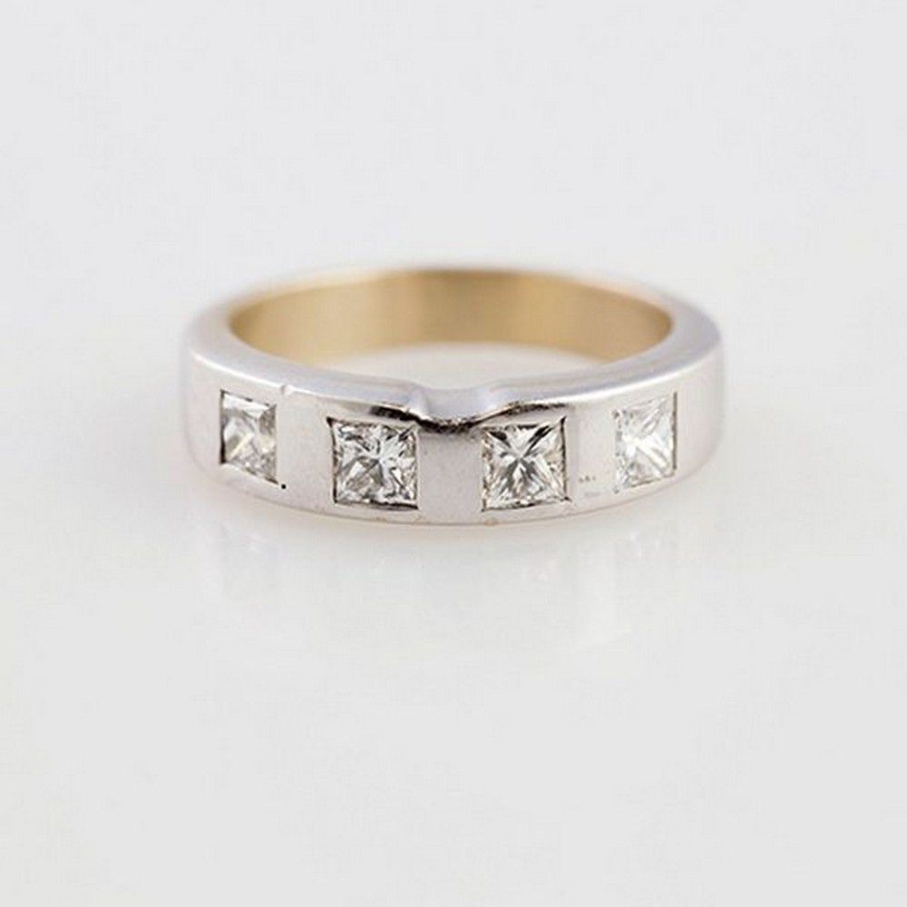 18ct White Gold 1.00ct TDW Princess Cut Diamond Ring - Rings - Jewellery